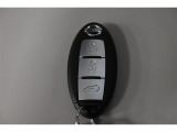 スマートキー!両手に荷物を抱えているときでも、ドアの施錠・解錠が楽々です♪