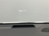 カラーヘッドアップディスプレイ付き。少ない視線移動で情報を確認できるので、運転の疲労軽減に繋がりますよ♪