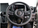 お車のご納車は待ち遠しいもの。1日でも早くご納車が出来るよう、整備拠点と販売店を結ぶ輸送ラインを確立しております。