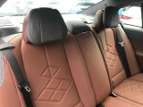 【エアバック】BMWのエアバックやその他の安全装備は、互いに補完しあう事で徹底した安全性を貫きます。万一の事故の際にそれぞれ最適な保護を提供してくれます!