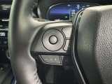ステアリングスイッチ装備!運転しながら手元でオーディオの操作などができます。