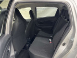 ゆとりある広々とした車内空間は、ドライブを始め買い物やレジャーなど、幅広く活躍します。一人でもみんなとでもお出かけを楽しみましょう!