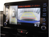 バックモニター付なので後退時に後方が見えるので安心。 車は構造上、死角がたくさんなので万が一を考えると必須ですね。 あくまで補助の為の装備、バックは目視で確認する事が重要ですよ。