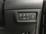 各種スイッチ類はこちらにレイアウトしています。