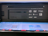 CD,DVD再生できます。
