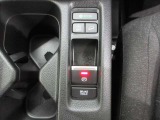 電子パーキングブレーキ仕様となります。ブレーキホールド機能を搭載しているので、渋滞時や信号待ち等に便利です。
