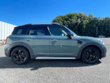 常時120台以上のBMW/MINIを展示!大型展示場でお気に入りの車両を見つけてください♪
