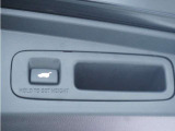 ◆パワーテールゲート◆キーや運転席のボタン、ハンズフリー機能など多彩なアクセスで自動開閉できます。