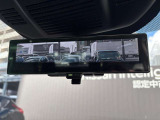 ◆インテリジェントルームミラー◆積載物などで、さえぎられがちなルームミラーの後方視界。車内状況に関わらず車両後方にあるカメラの映像をルームミラーに映し出します!