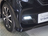 ◆フォグライト◆ 霧などの悪天候時、自車の位置を示すとともに前方や路肩が見えずらい時、近い位置をワイドに照らしてくれます