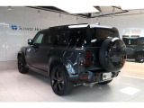 ディフェンダー 110 X ダイナミック HSE 3.0L D300 ディーゼル 4WD 