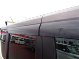 サイドビューをさらに洗練。雨天時にも窓を少し開けて車内換気が可能に。