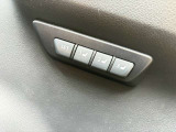 【運転席ポジションメモリー付パワーシート】ワンタッチで記憶させていたシートの前後・リクライニングはもちろんシートリフターも備えます☆快適なドライブをお楽しみ下さい♪