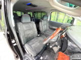 運転席シート廻りは使用感も少なく、良好な状態となっています。丁寧に使われていたことがよくわかりますね。