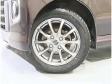 タイヤサイズは【165/60R14】アルミホイールです〇