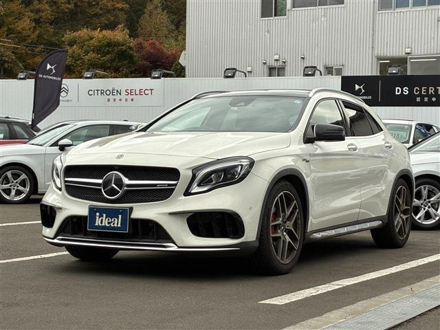 GLAクラス AMG GLA45 4マチック 4WD