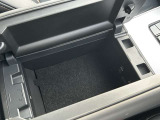 各種装備ございますので是非一度ご来店いただいて現車のご確認お願いいたします。