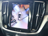 更に360&deg;ビューの単独表示も可能です 車を上から見下ろしたように車外を確認できるため、一切の死角がない状態で駐車が可能です