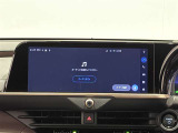 ディスプレイオーディオを装備。スマホとクルマをつなぐことで、これまでのナビに加えて、いろんなサービスが楽しめます。 また内蔵のドライブレコーダーです。