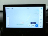 10.5インチのディスプレイオーディオ装着です。スマホとの通信で様々なサービスが楽しめます。TV視聴にも対応しています。