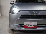 ヘッドライトはLEDタイプ。夜間の運転も安心です。