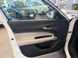 八光AUTO MOTIVEの強みはサポート力です。これまで培ってきた経験と技術力、スピードを生かして、お客様ひとりひとりを八光AUTO MOTIVE全店でサポートさせて頂きます。