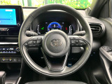 【純正革巻きステアリング】上質な革を使用することで、手にしっかり馴染みとても運転しやすいハンドルです♪