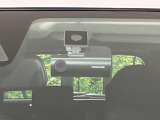 【ドライブレコーダー】ドライブレコーダー装備!走行中はもちろん、あおり運転や事故に遭遇した際、映像で記録し、万一のリスクに備えます。※記録用SDカードはお客様ご自身でご準備いただく必要があります。