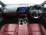 納車前にレクサスボディーコートをお勧めさせていただいております。CPOとCPO外車両がございますので、詳しくはスタッフまでお問い合わせください。