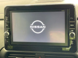 【大画面純正ナビ】人気の大型9インチナビを装備。存在感のある大画面はインパクト大!ナビ利用時のマップ表示は見やすく、テレビやDVDは臨場感がアップ!いつものドライブがグッと楽しくなります♪