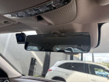 リバース連動型のバックカメラは、精度が良く、バックや縦列駐車もストレスなく止められます。カメラの性能も日々進化しており画質には私たちも驚かされます。ぜひ実車でのご確認をお願い致します。