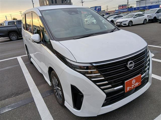 セレナ 2.0 ハイウェイスターV レンタカーアップ 禁煙車 カロッツェリアナ