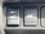 【パワーバックドア】スマートキーや運転席のボタンを押すだけでリアゲートが自動で開閉します!荷物を持っている時や、高い位置にあるバックドアを閉める際に便利な機能です♪