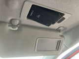 『マツダ純正・スマートインETC』 運転席のサンバイザーの裏にスッキリ収納!防犯効果も期待できます。