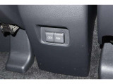 USBポートもあり携帯電話の充電にも便利です。