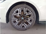 左フロント 245/45R19