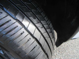 235/55R19
