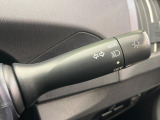 【オートライト】周りの明るさに応じて自動でヘッドライトの点灯・消灯ができる機能です!ライトの付け忘れ・消し忘れなどが無くなり、雨の日や夕方の走行も安心!トンネル通過時も便利ですね♪