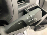 車のプロが厳しく!細かくチャックした内容を発行したものが車両状態証明書です。