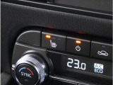 【シートヒーター】寒い日に重宝するシートヒーター。エアコンより早く芯から温めてくれるので寒がりの方も安心です。エアコンの温風は乾燥するから苦手、という方にもをおすすめです。