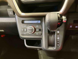納車前にはプロのメカニックが、各部の点検を行います。ディーラーにしか出来ない品質、そしてサービスできっと満足していただけると思います!