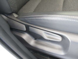 運転姿勢の微妙な調整ができ、自分にあったポジションで運転する事ができます。
