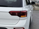 点検整備:ご納車前に&rdquo;Das WeltAuto&rdquo;独自の「点検チェック項目シート」により、部品や機能に関する全71項目もの厳しいチェックを実施します。