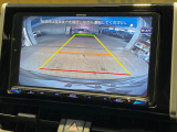 【バックカメラ】駐車時に後方がリアルタイム映像で確認できます。大型商業施設や立体駐車場での駐車時や、夜間のバック時に大活躍!運転スキルに関わらず、今や必須となった装備のひとつです!
