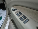 電動格納ミラーでよりコンパクトに!狭い駐車場でも安心です。