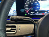 独自の流通ルートにより、他ブランドの輸入車をはじめ国産車も高価下取をさせていただきます。お客様が大切にお乗りになったお車をしっかりと査定させていただきます。まずはご相談下さい。