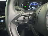 ステアリングスイッチ装備!運転しながら手元でオーディオの操作などができます。
