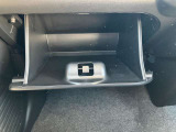 室内にもしっかりと収納スペースを確保。