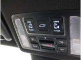 両側パワースライドドア付きだから、狭い駐車スペースなどでの 乗り降りラクラク!小さなお子さまのいるご家庭には嬉しい装備。