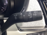 オートライトはレバーをAUTOの位置にすると周囲の明るさに応じて自動で点灯/消灯します。